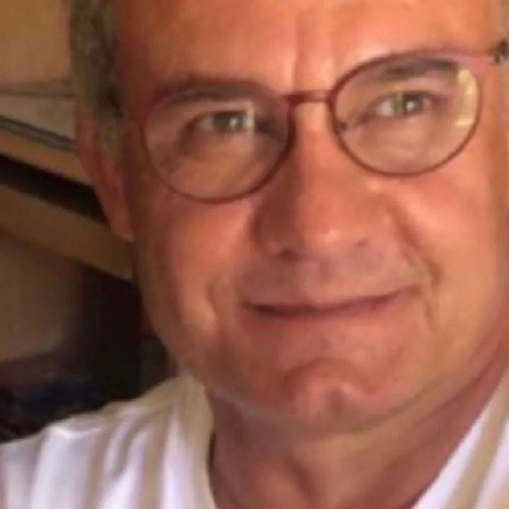 Hbee Photo On Jungo Live