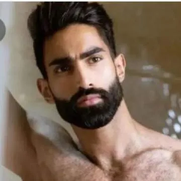 Zein Al Hassan Photo On Jungo Live