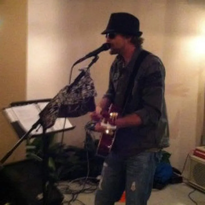 Losernaf Photo On Jungo Live