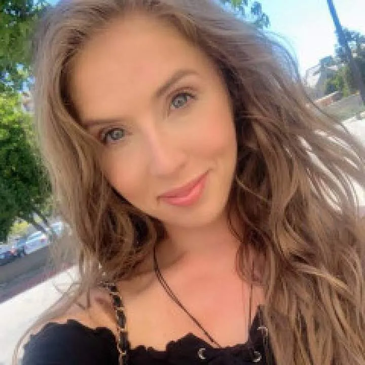 Sarah77 Photo On Jungo Live