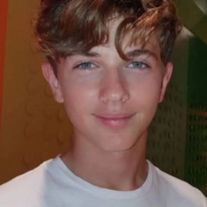 Alex Photo On Jungo Live