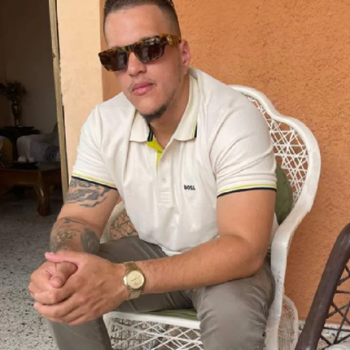 Anthony R Photo On Jungo Live