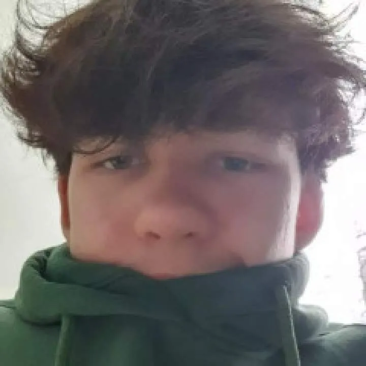 Kacper Photo On Jungo Live