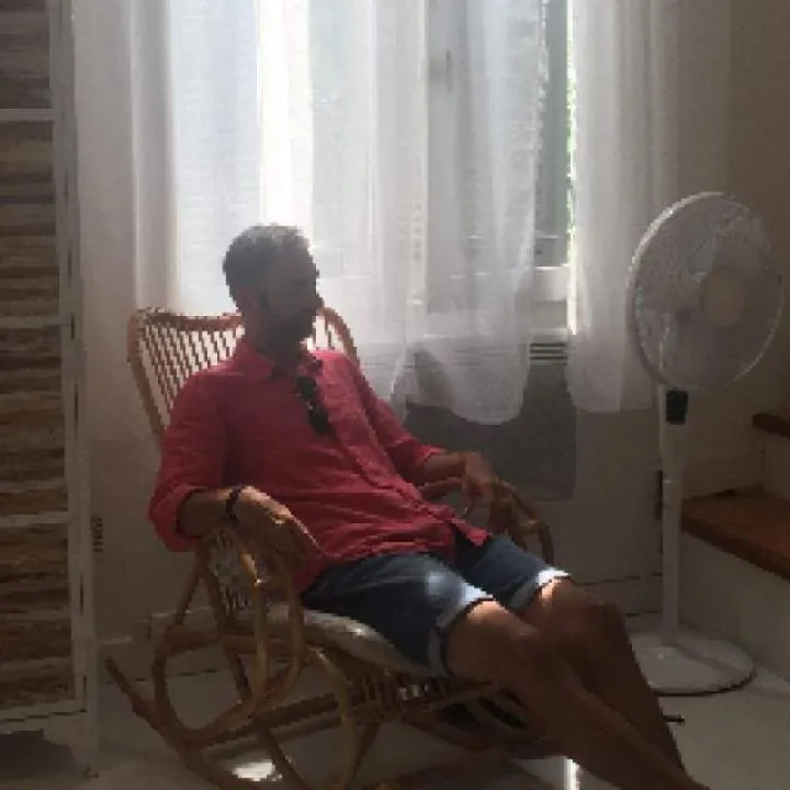 Hunter Photo On Jungo Live