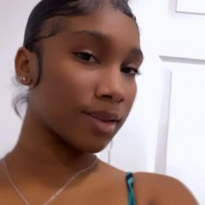 Tiffany Photo On Jungo Live