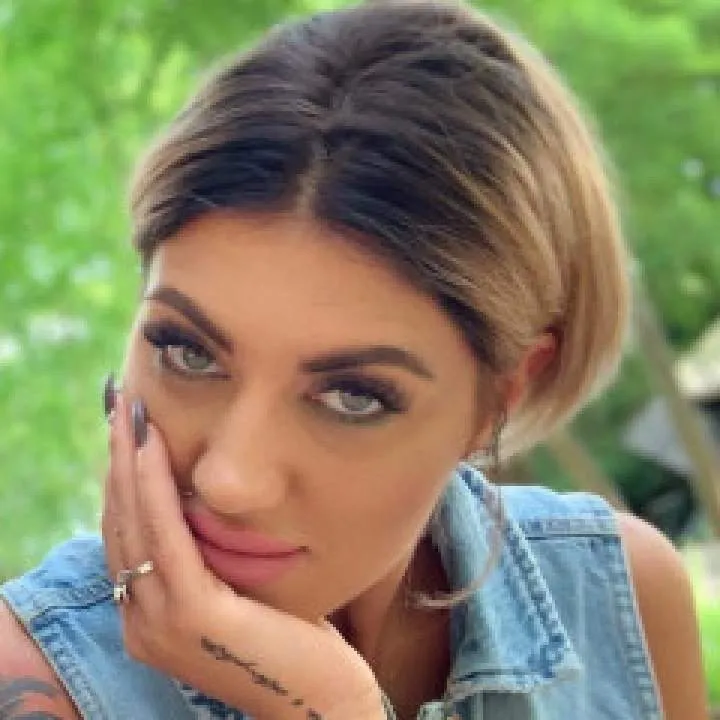 Alexa Photo On Jungo Live