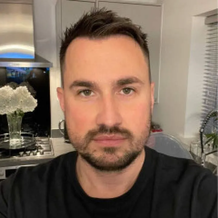 Friskyfetishcouple Photo On Jungo Live