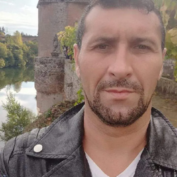 Nicolae........ Photo On Jungo Live