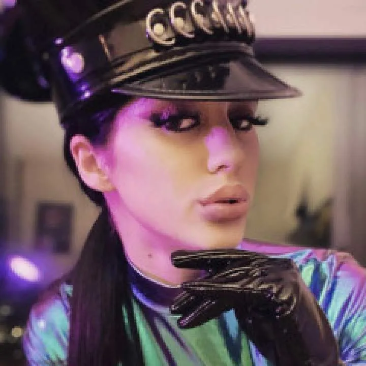 Mistress Dawn Molina Photo On Jungo Live