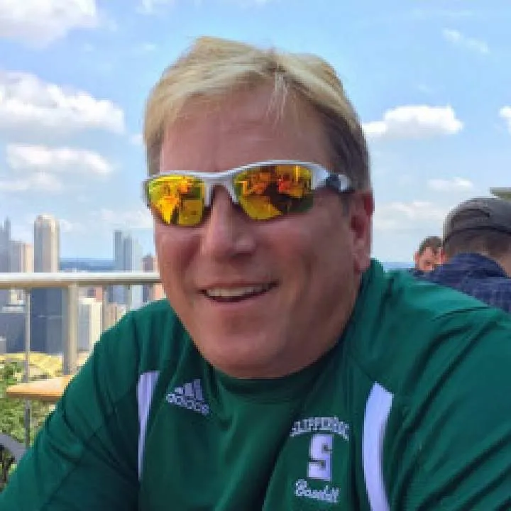 Robb Photo On Jungo Live