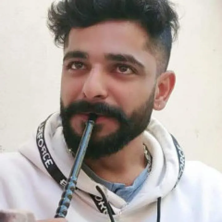 Azhari Photo On Jungo Live