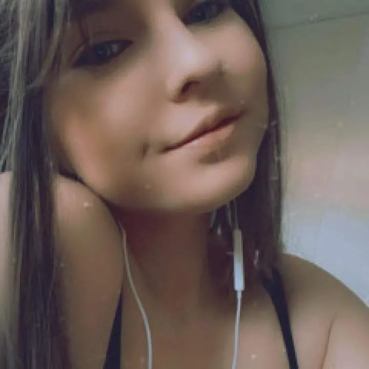 Jess May Photo On Jungo Live