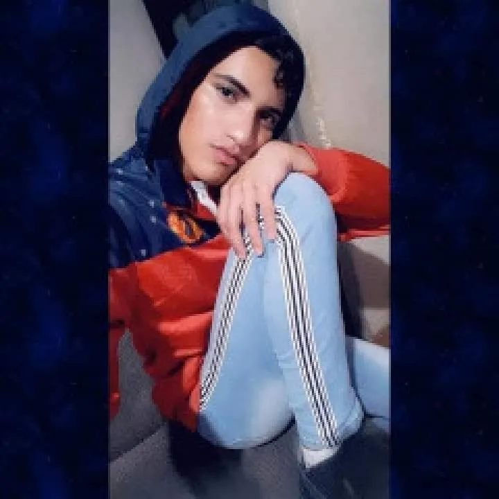 Deinne Photo On Jungo Live