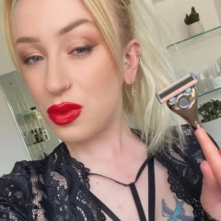 Brittany Alena Photo On Jungo Live