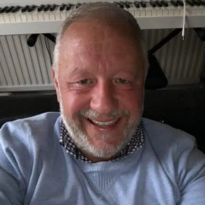 Vicswan Photo On Jungo Live