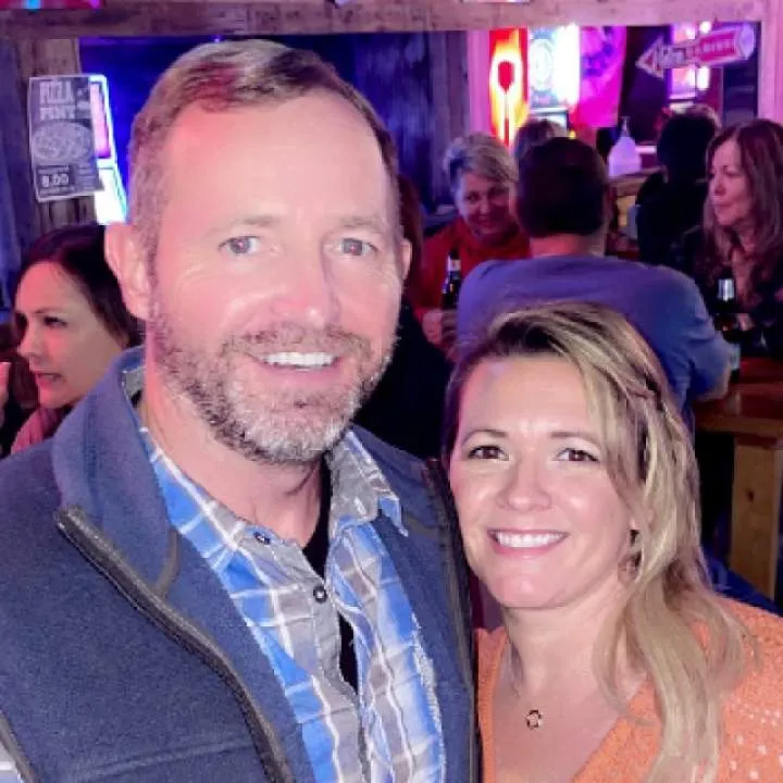 ........couple Photo On Jungo Live