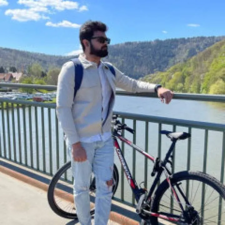 Varun Photo On Jungo Live