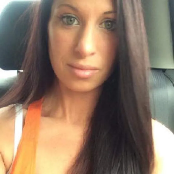 Hotwifehelen Photo On Jungo Live