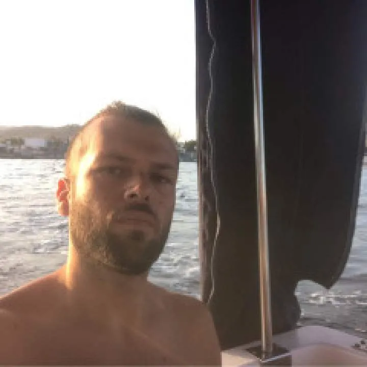 Swinger48 Photo On Jungo Live