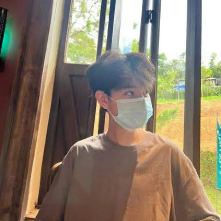 Theo Photo On Jungo Live