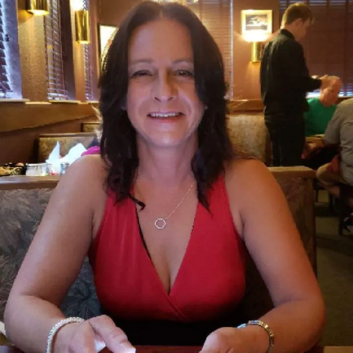 ........ Lovers Photo On Jungo Live