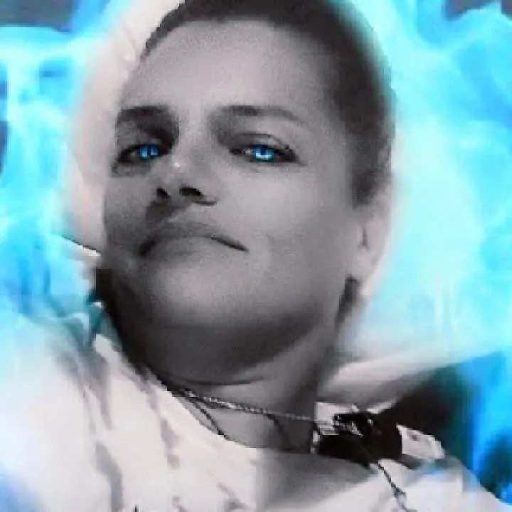 Mystic........couple Photo On Jungo Live