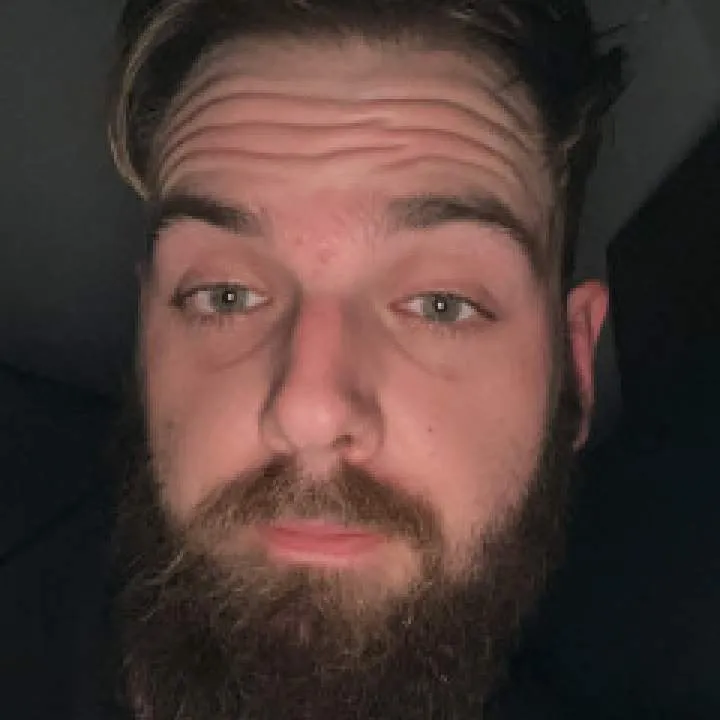 Andrew........ Photo On Jungo Live