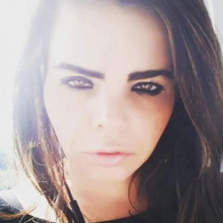 Liz Photo On Jungo Live