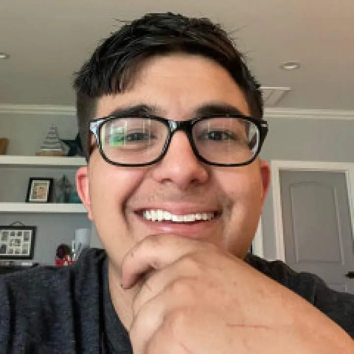 Cameron Photo On Jungo Live