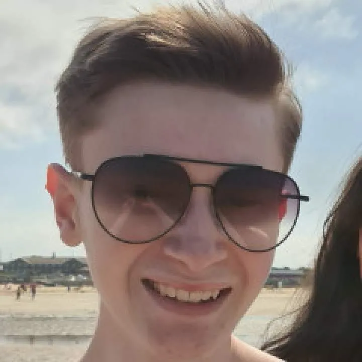 Hugo Photo On Jungo Live