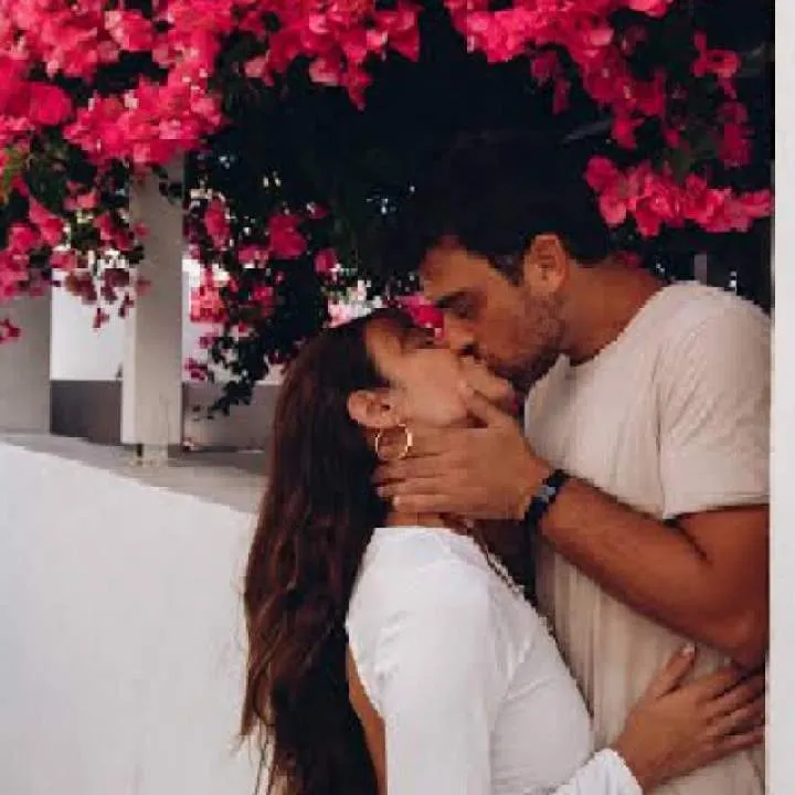 Swinger Cpl Photo On Jungo Live