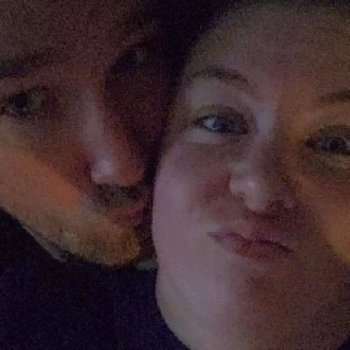 Stretch Photo On Jungo Live