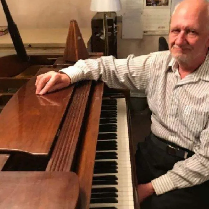 Smoking69 Photo On Jungo Live