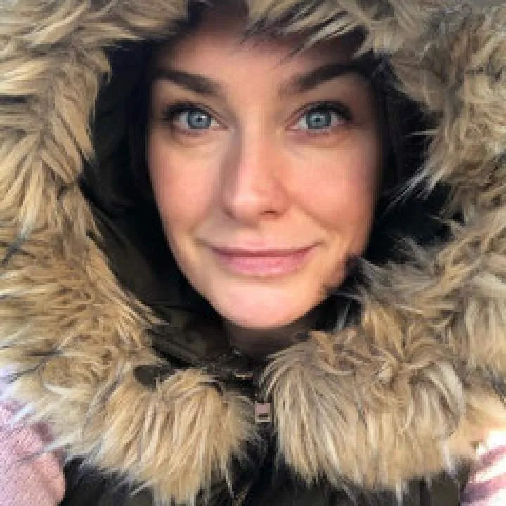 Elizabeth Photo On Jungo Live