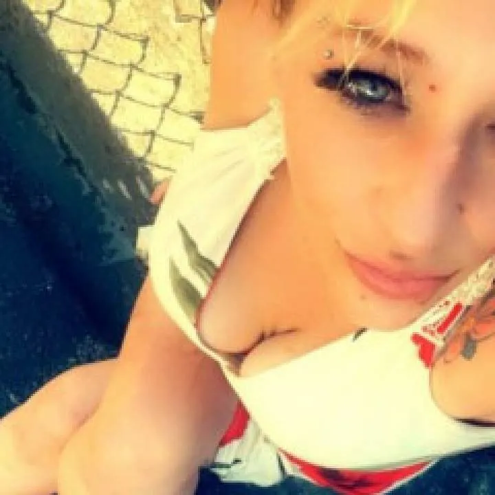 Karma Photo On Jungo Live