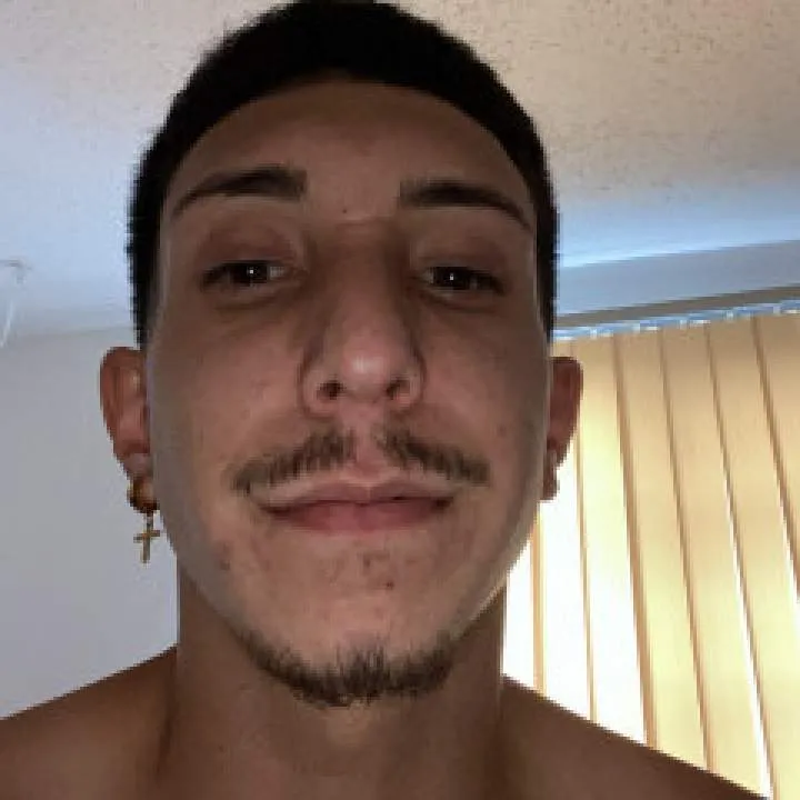 Flavanuttz Photo On Jungo Live