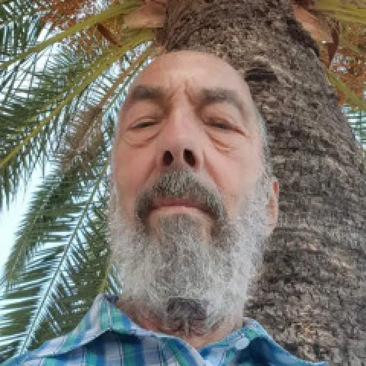 Peter Photo On Jungo Live