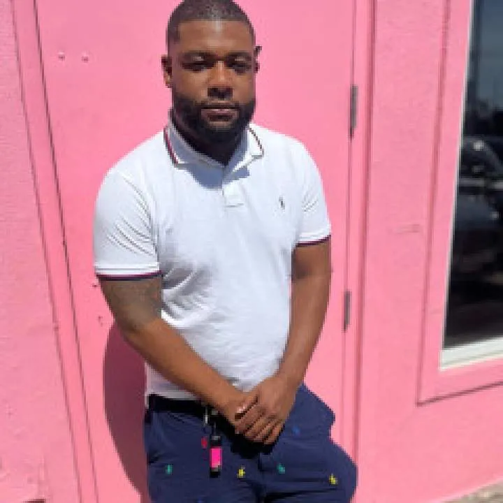 Lonnieray Photo On Jungo Live