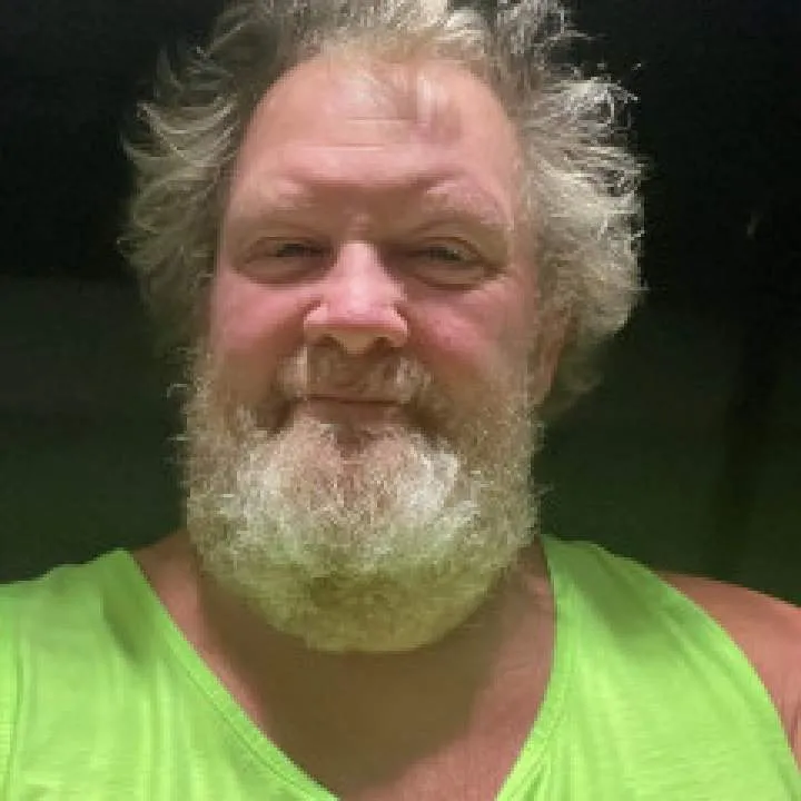 Dennis........ Photo On Jungo Live