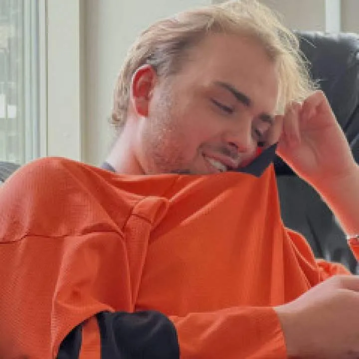 Gulli Photo On Jungo Live