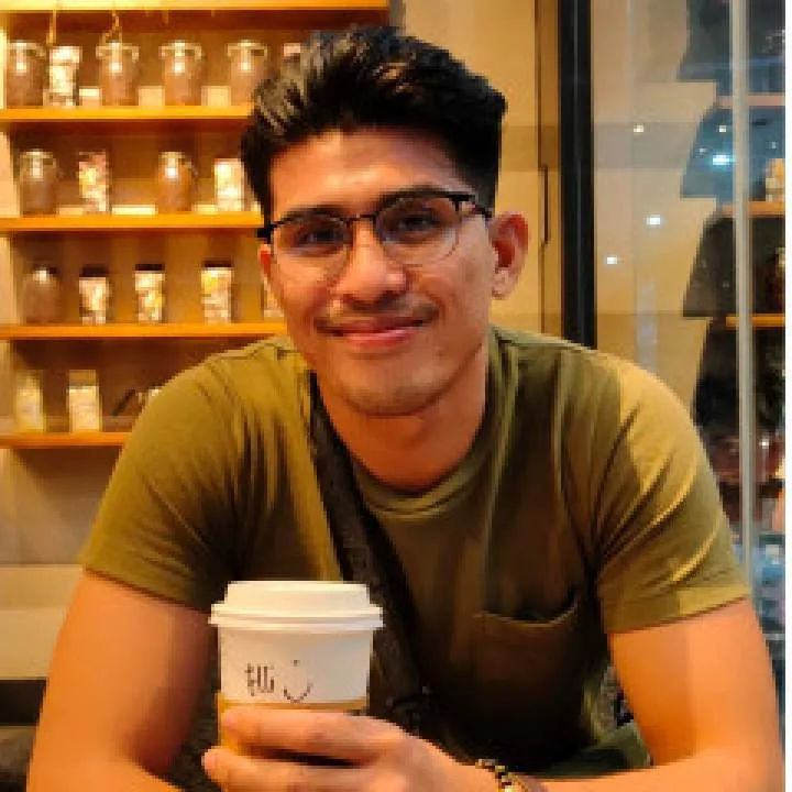 Eli Photo On Jungo Live