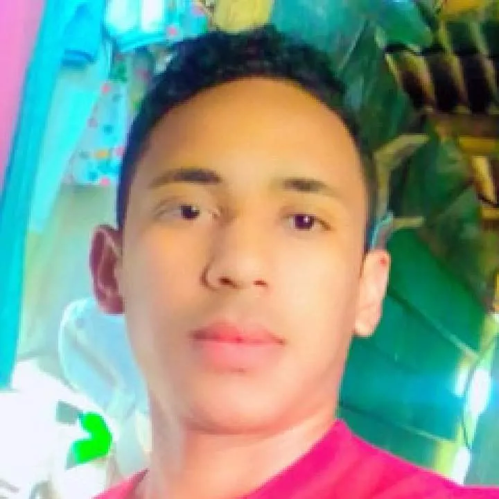 Alexis Photo On Jungo Live