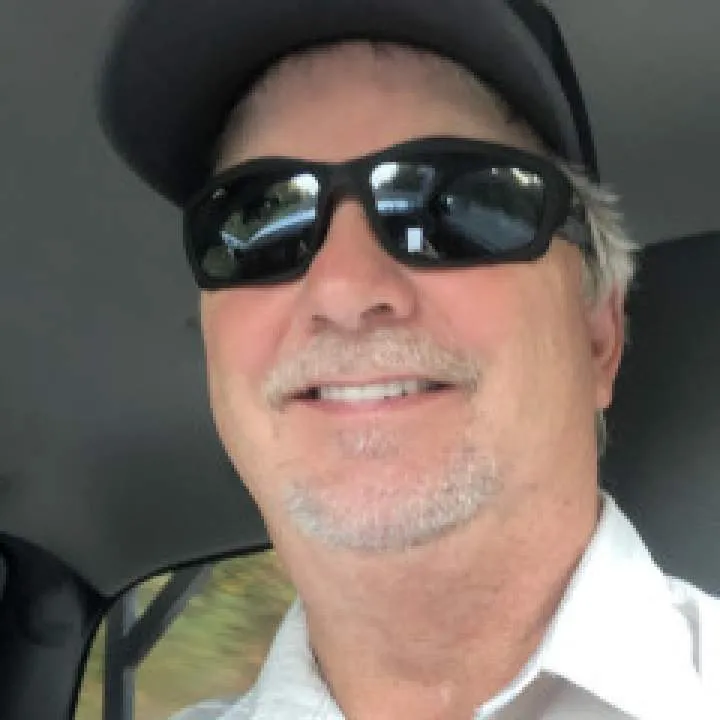 Hutch Photo On Jungo Live