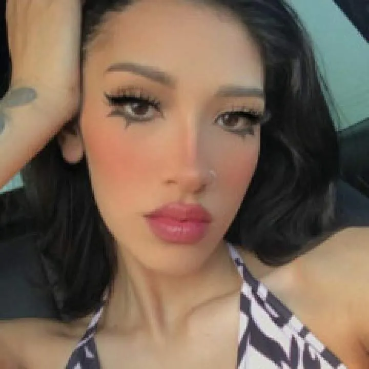 Mistress Elizabeth Photo On Jungo Live