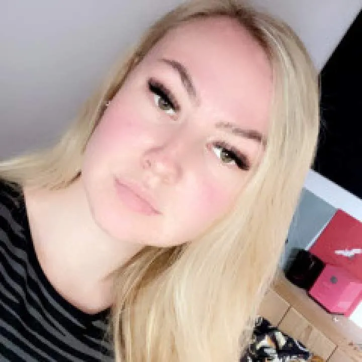 Demi Photo On Jungo Live