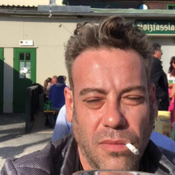 Tom........ Photo On Jungo Live