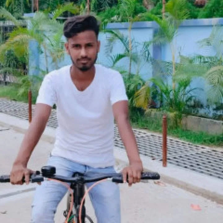 Raj ........ Photo On Jungo Live