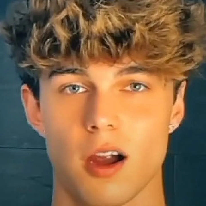 Steve Photo On Jungo Live