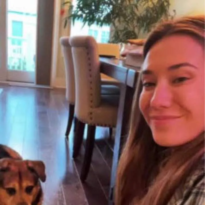 Mary Albury Photo On Jungo Live