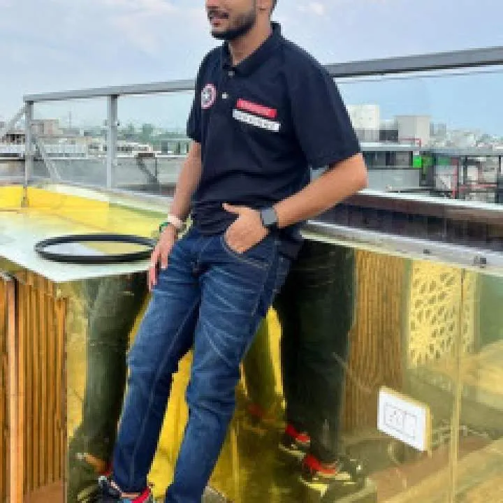 Akhil Malhotra Photo On Jungo Live